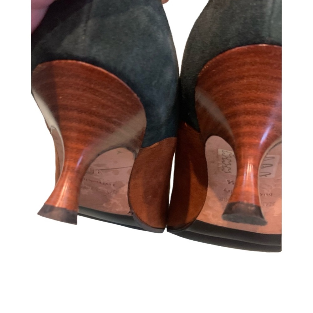 Manolo Blahnik Brown, Tan & Dark Green Suede Lace-Up Kitten Heel Oxfords - Picture 7 of 8
